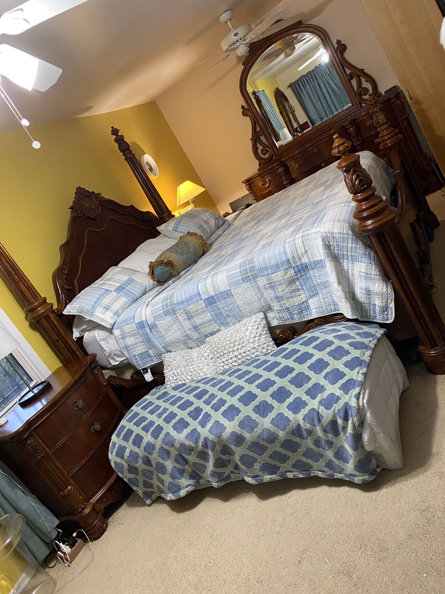 King Size Victorian Renaissance Bedroom Set