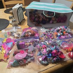 Huge LOL Dolls And Accessories 