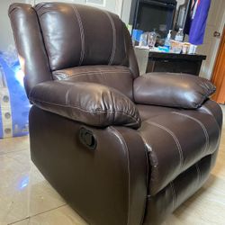 FREE DELIVERY 🚚 AND INSTALLATION - Bladewood Zero Wall Recliner Brown Leather