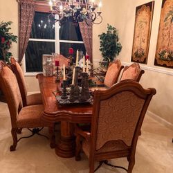 Luxury Solid Wood Dining Table Set (Table + 6 Carved Chairs) – Excellent Condition