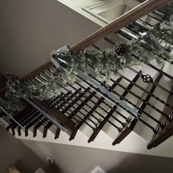 Staircase Garland TODAY ONLY