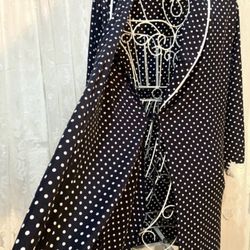Natori classic vintage women's robe blue with white polka dot size Xs