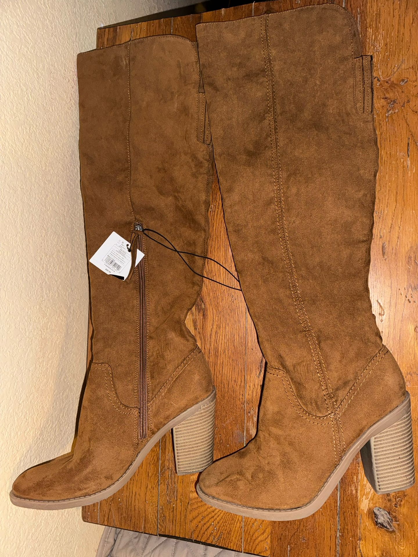 NEW (5 Pairs Total) Women’s Boots, Sandals and Heels Shoes Sizes 8.5 and 9