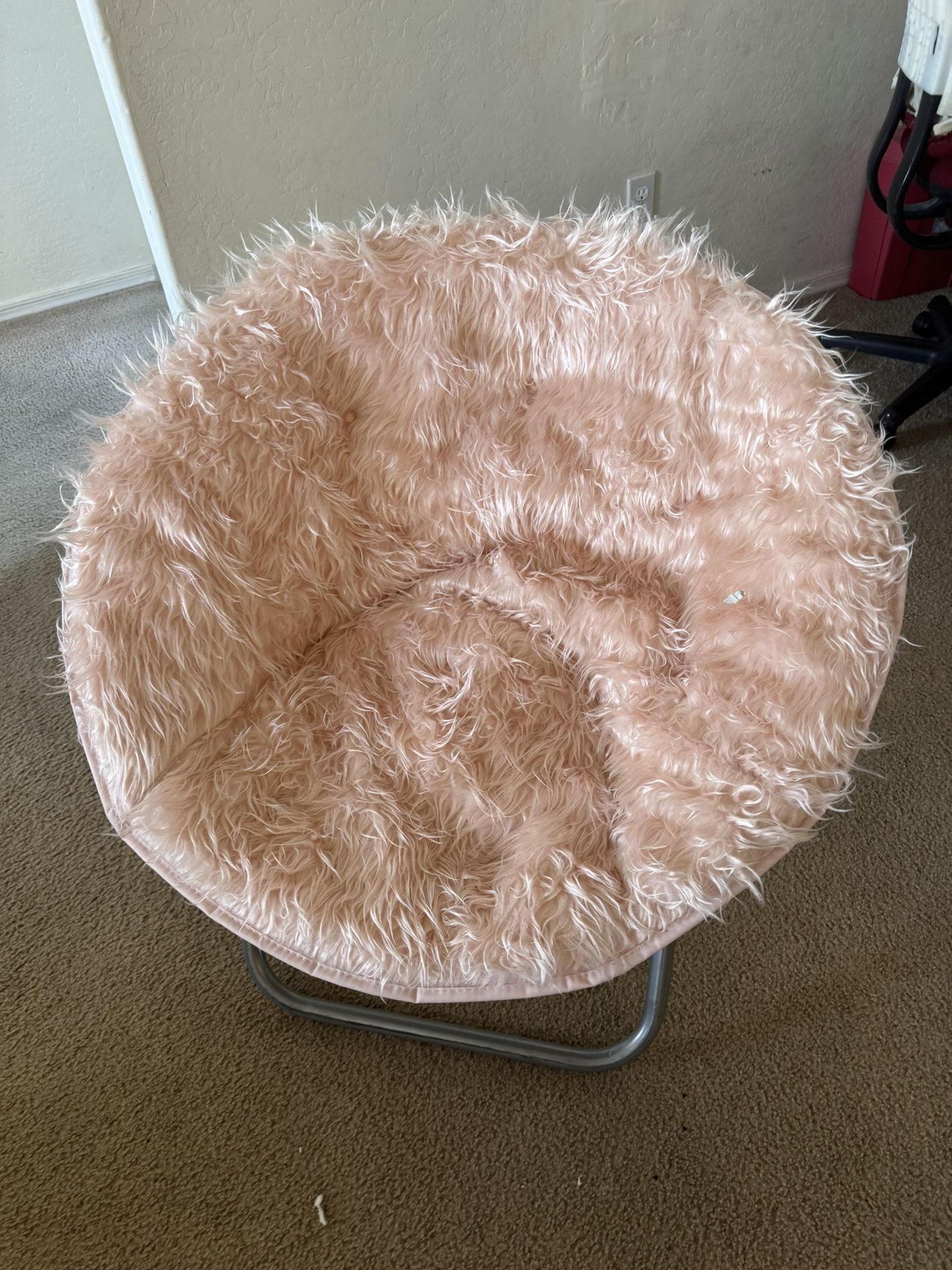 Urban Lifestyle Oversized Mongolian Faux Fur Saucer Chair, Pink