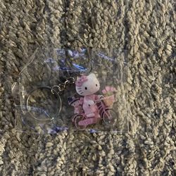 hello kitty keychain