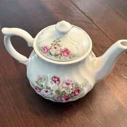 English Small Floral Tea Pot White / Pink 5” Tall Crownford Giftware Corp