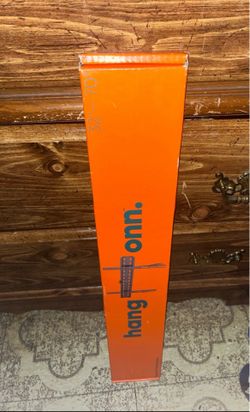 “Hang Onn” 32-70’ TV Wall Mount