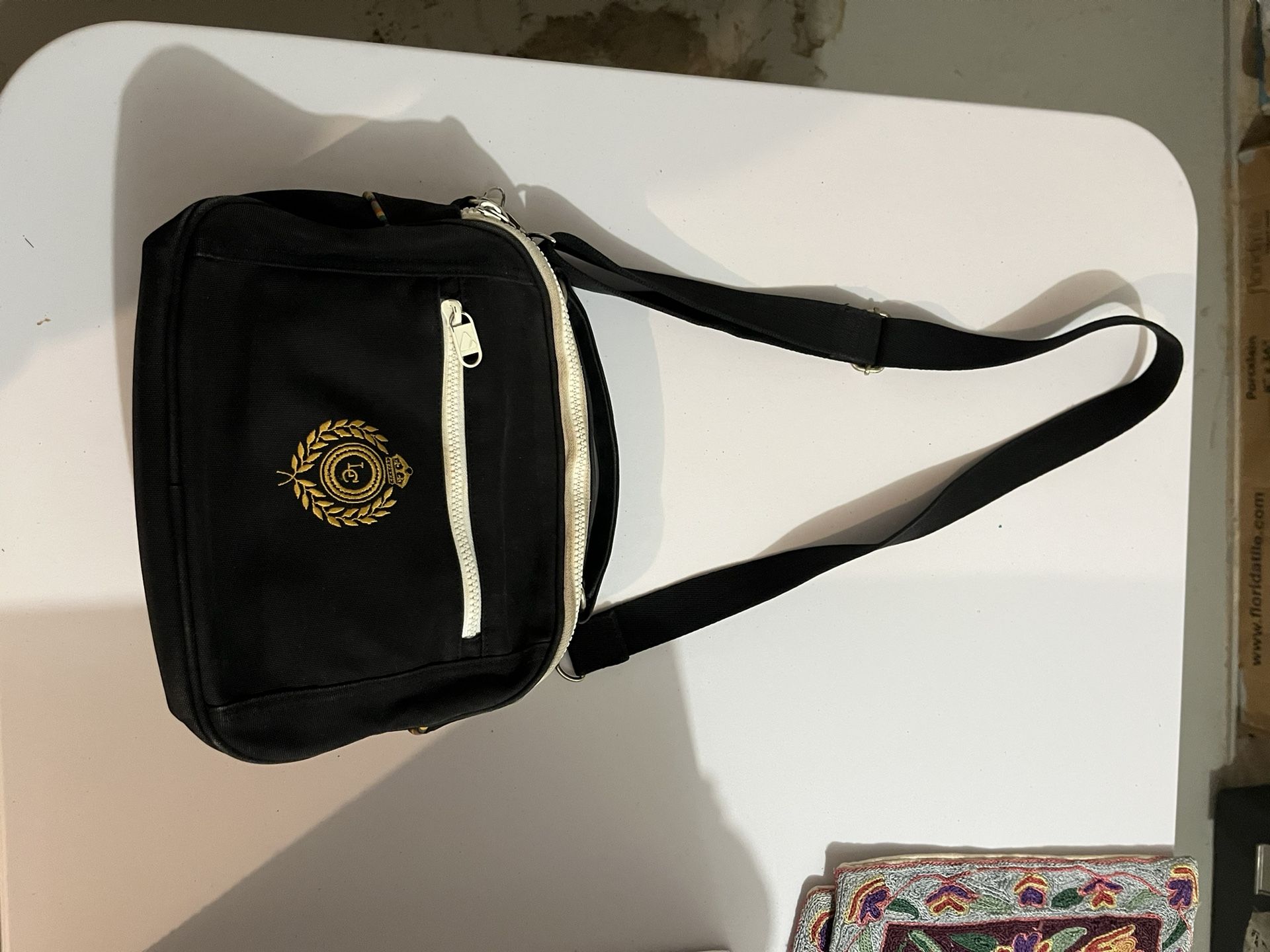 Handbag/ Satchel 