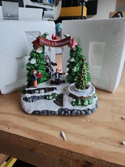 Merry Christmas Moving Swing And Tree
