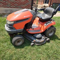 Husqvarna Lawn Tractor 