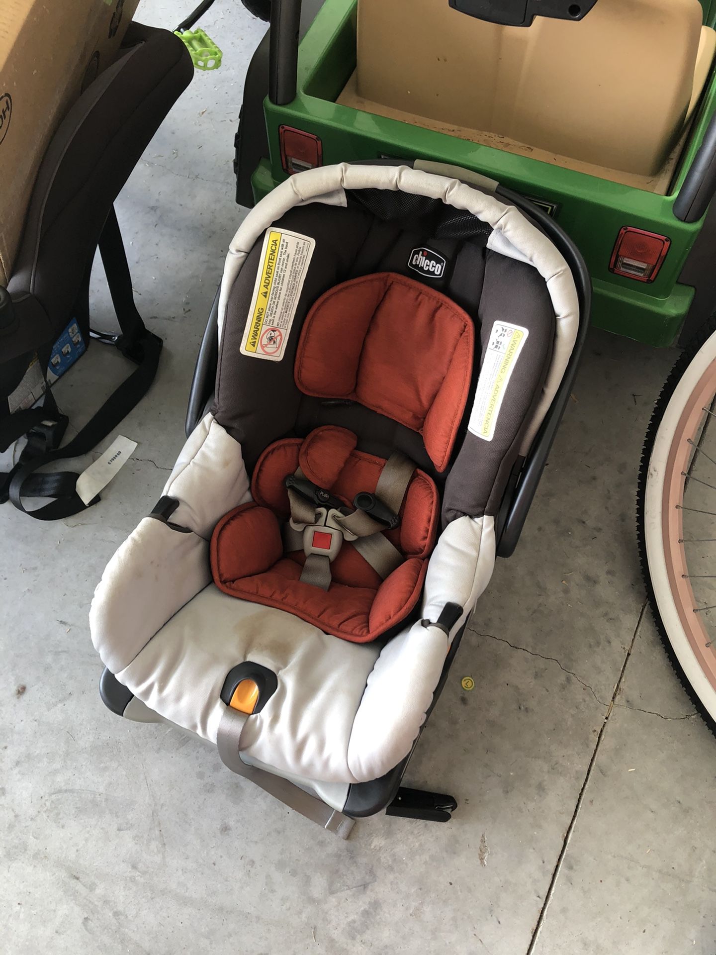 Chicco car seat