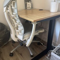 Jarvis Bamboo Standing Desk