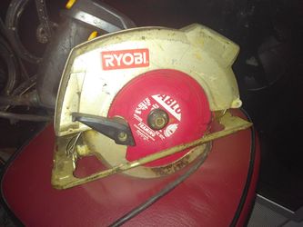Ryobi Saw