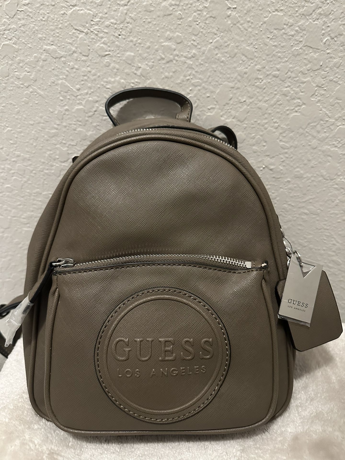 Backpack Guess
