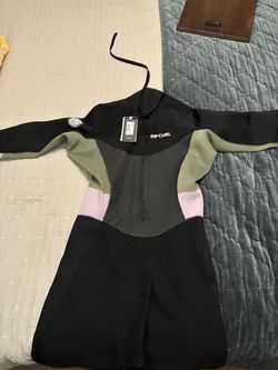 Rip Curl Women's Omega 3/2 Back Zip Wetsuit in Khaki
