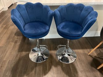 Breakfast chairs