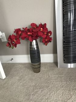Vases and flowers