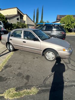 2000 Toyota Camry