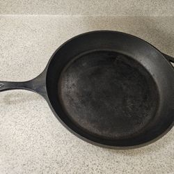 LODGE USA 14sk Cooking Skillet