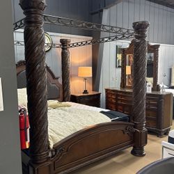 Cal King Bed Set 7 Pc ( No Mattress Included)FINAL SALE