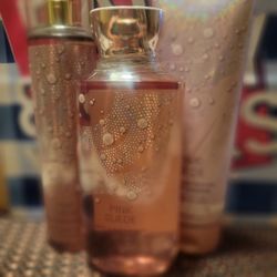 Bath And Body Works Set 