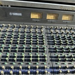 Pair Of Yamaha M3000A Audio mixer Console 