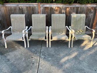 4 Outdoor Chairs