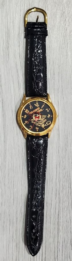 Vintage 1992 Armitron Tasmanian Devil Watch Gold Tone Looney Tunes Taz 400/101
