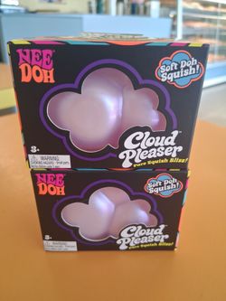 Nee Doo Clowds