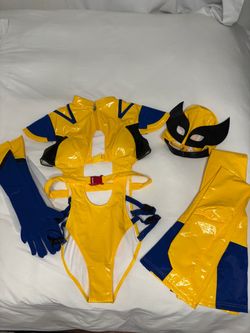 Wolverine women costume