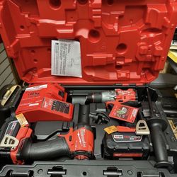 Milwaukee M18 FUEL Combo Kit 3697-22 