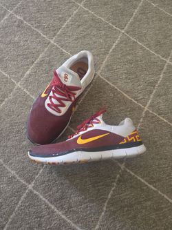 SC nikes size 10