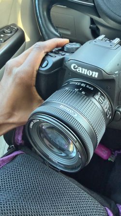 Canon EOS Rebel  T8i
