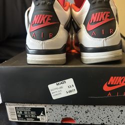Air Jordan 4 “Fire Red” Sz 11.5