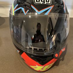 AGV FULL FACE MOTORCYCLE HELMET