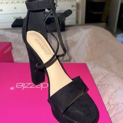 Women Shoes  Size 8.5