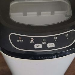 Portable ice maker perfect condition no box