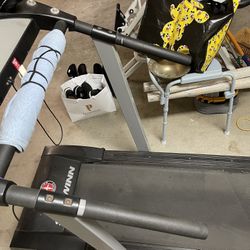 Schwinn Treadmill 