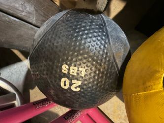 20lb Medicine Ball