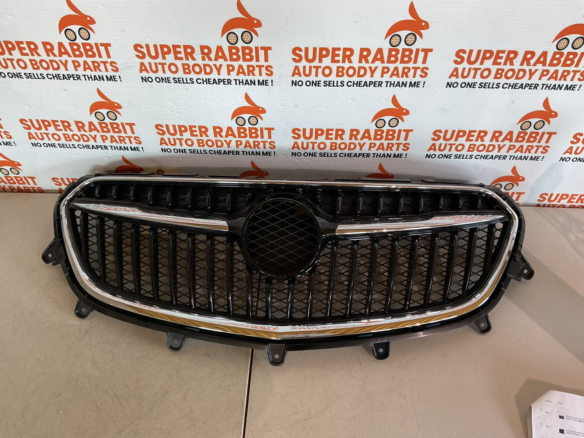 2017 Buick Encore Grille Good Condition Original 2022🌸