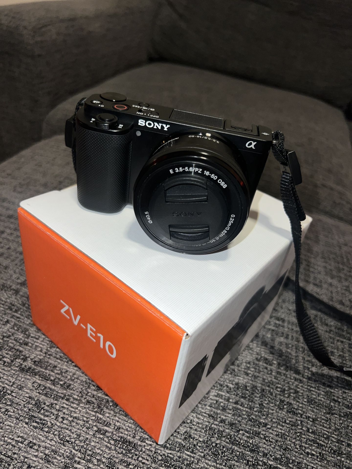 Camera Sony Alpha ZV-E10 Kit