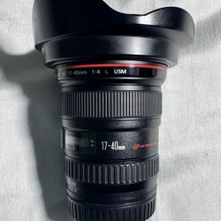Canon EF 17-40mm f/4L USM Ultra Wide Angle Zoom Lens for SLR Cameras