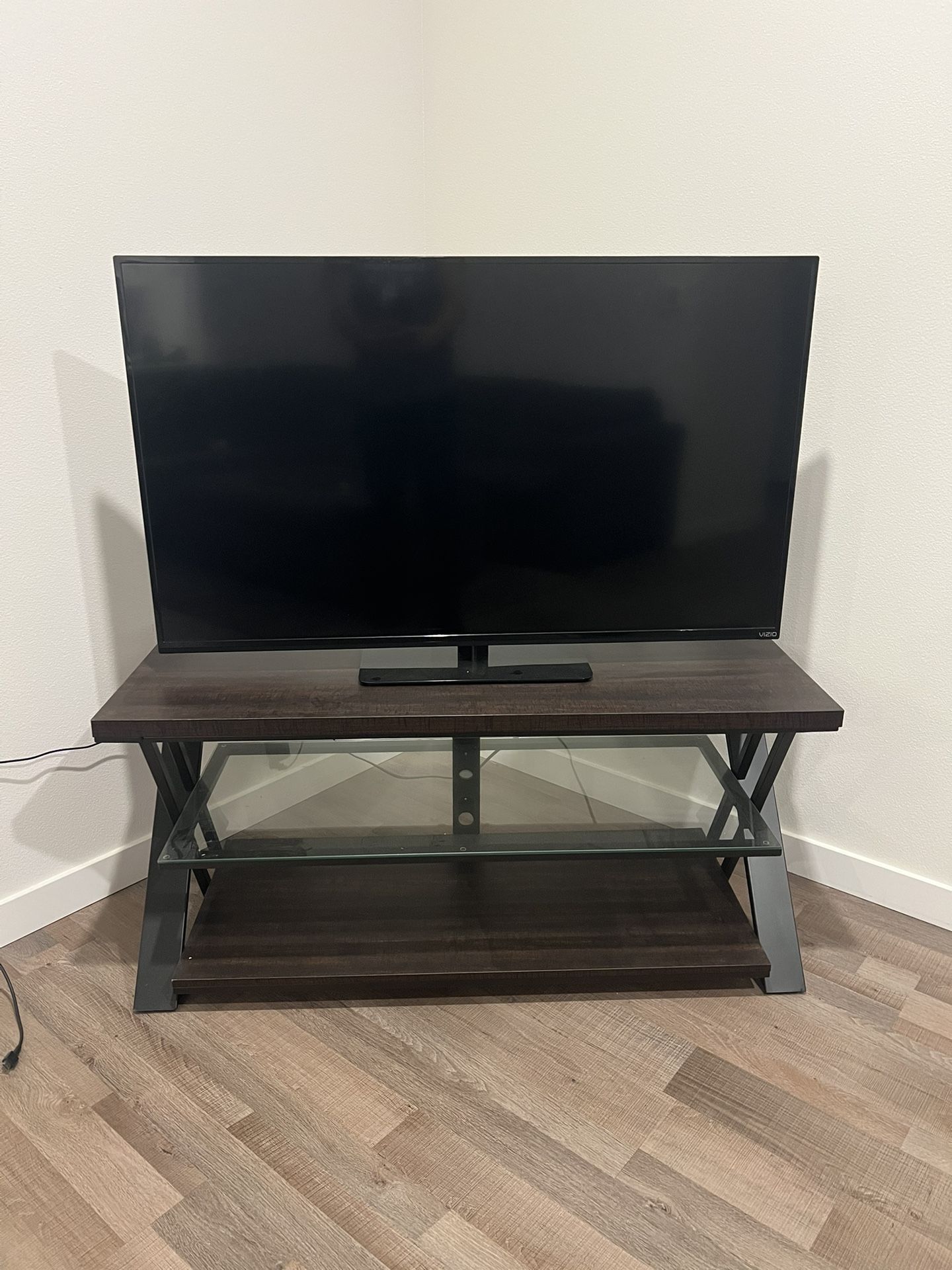 50 Inch Vizio TV And Stand
