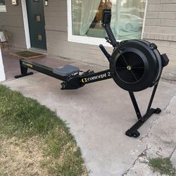 Concept 2 Rowing Machine 