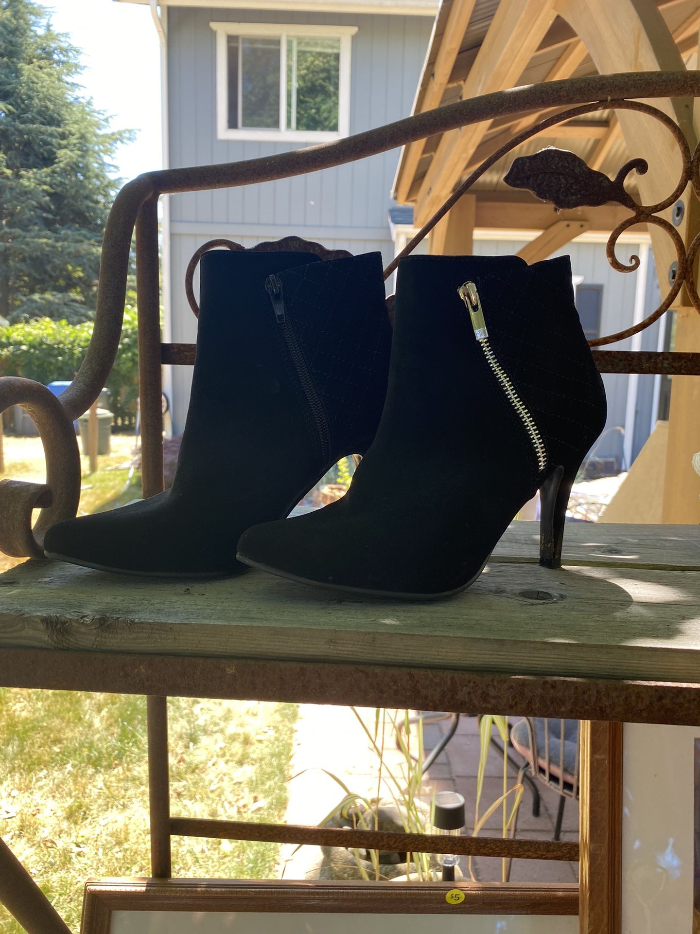 Black High Heeled Booties Women’s Size 7.5 Ankle Boots