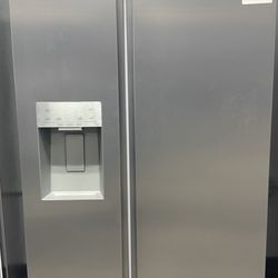 Hisense Side-by-side Refrigerator 