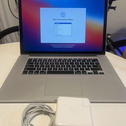 Apple MacBook Pro Retina 15-inch (Late 2013) – 2.6GHz Quad-Core Intel Core i7 – 16GB RAM – 1TB SSD