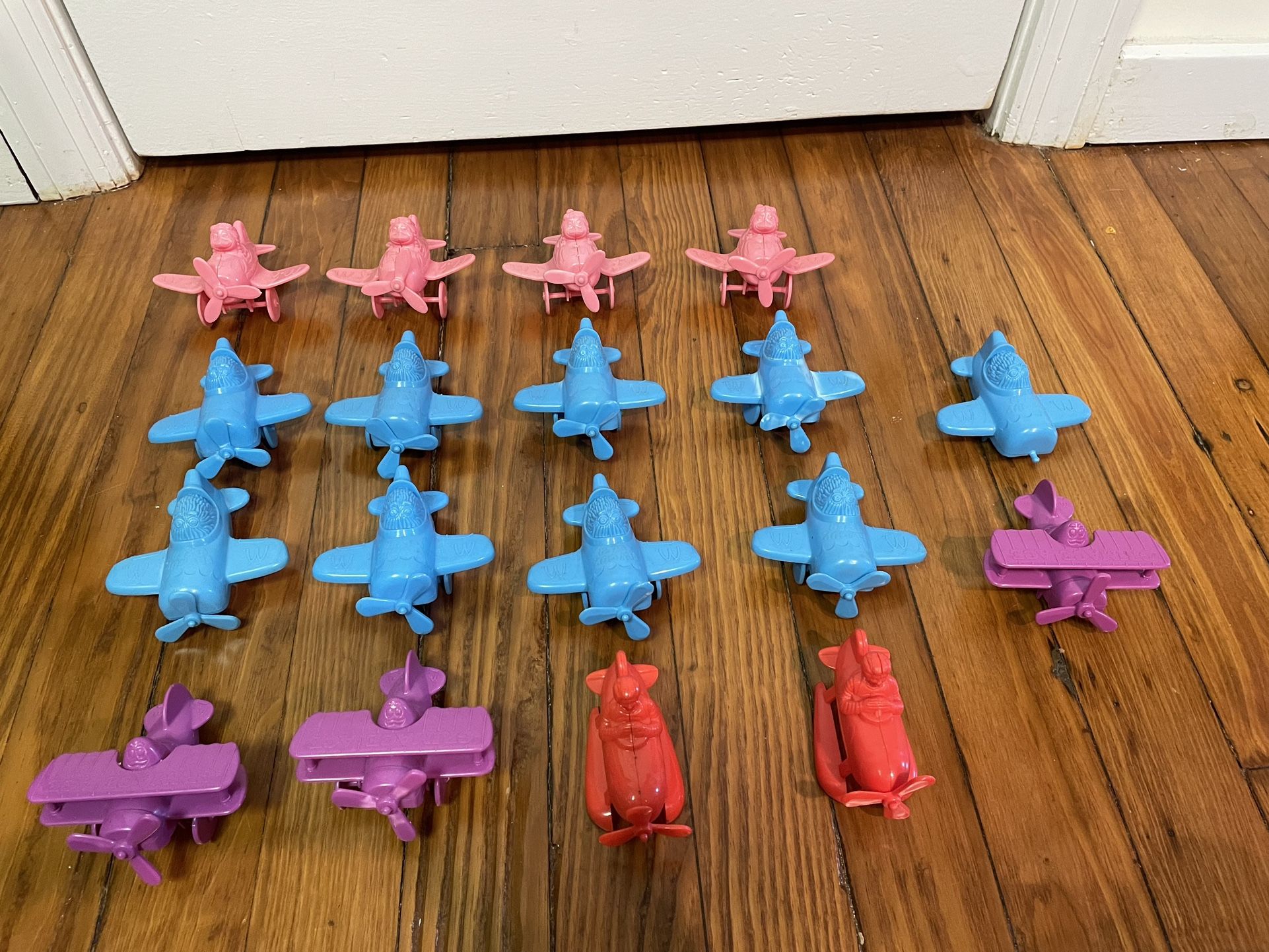 McDonald's Happy Meal McDonald Land Airport 1986 Collection