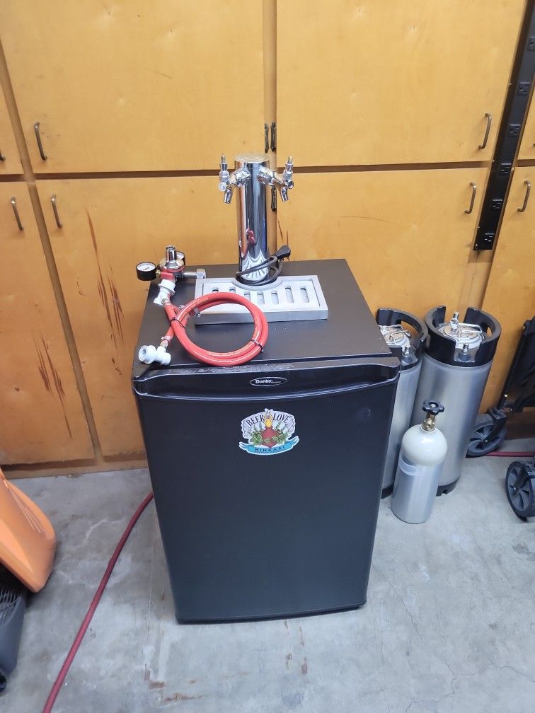 2 Spigot Kegerator
