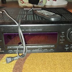JVC STEREO RECEIVER WITH REMOTE (WORKS)